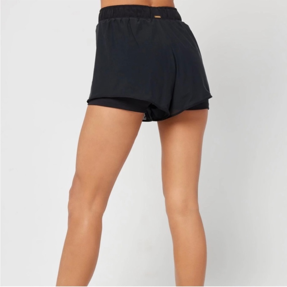 ⭐️ l*space Line Up High Rise Layered Shorts - Picture 7 of 9